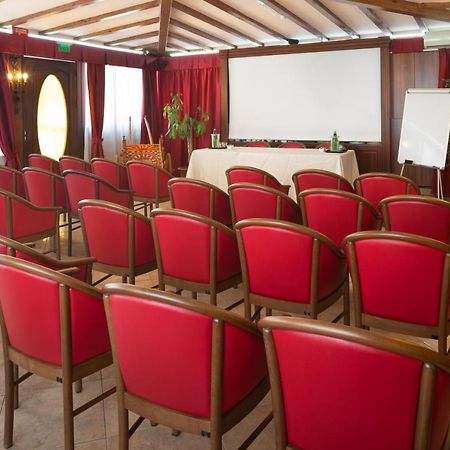 Hotel Trinacria Палермо Екстериор снимка