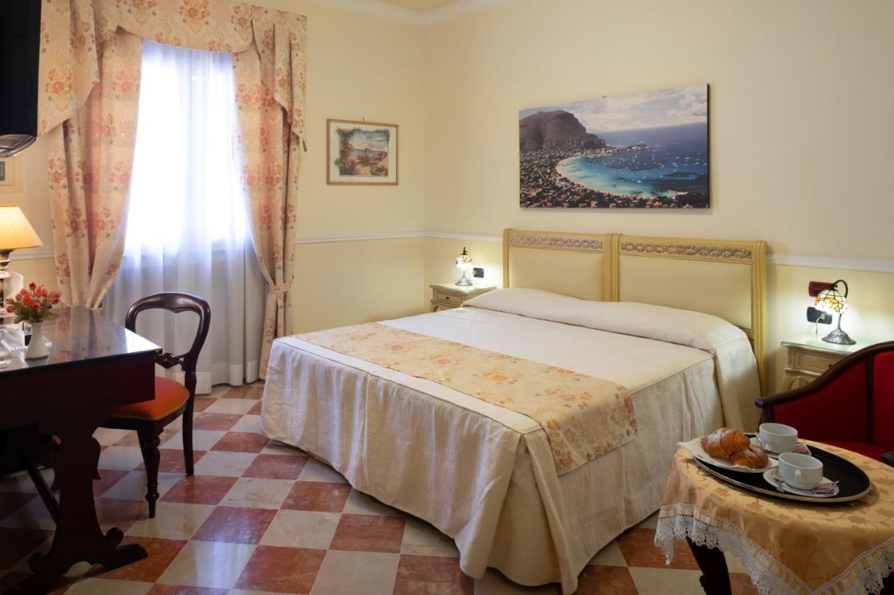 Hotel Trinacria Палермо Екстериор снимка