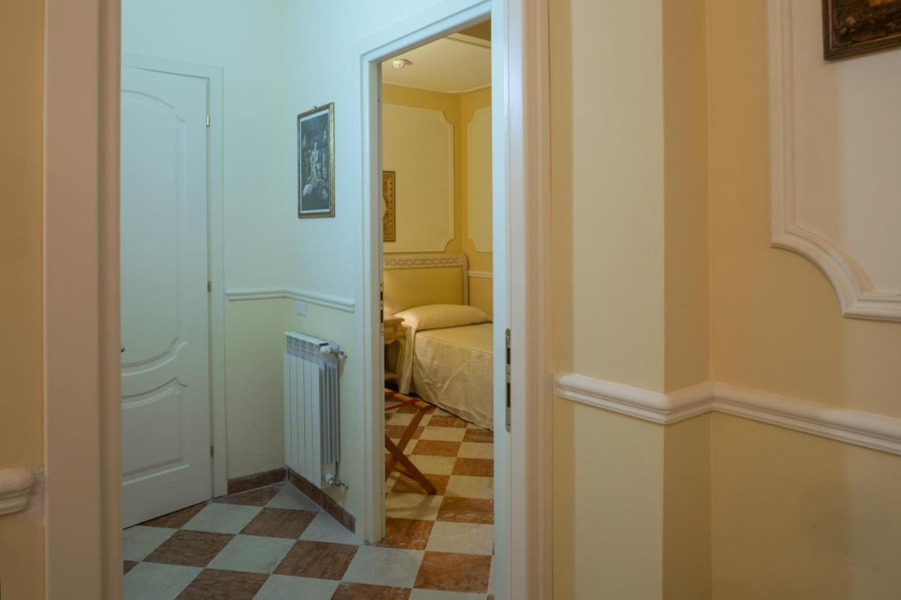 Hotel Trinacria Палермо Екстериор снимка